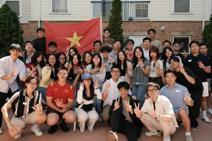 Vietnamese international students gathered at Michigan.